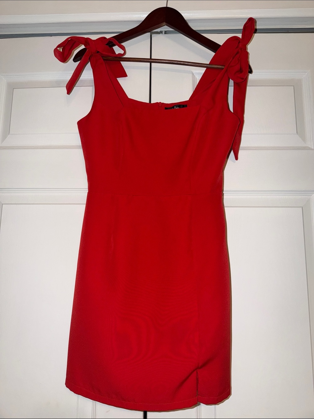 Lulu’s Red Tie-Shoulder Sheath Dress